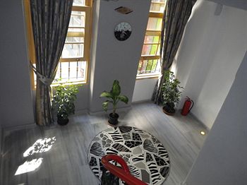 Pera City Suites