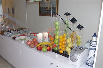 Pera City Suites