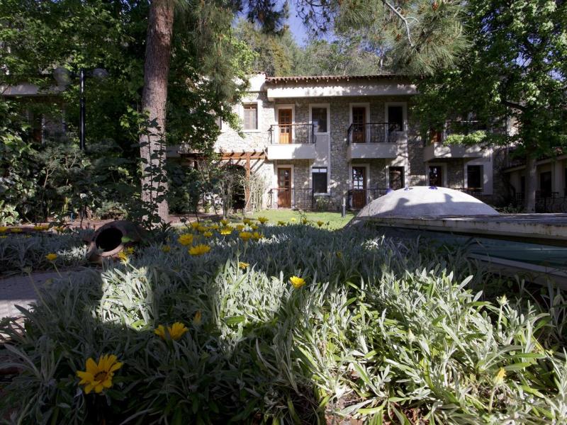 Perdikia Beach Hotel