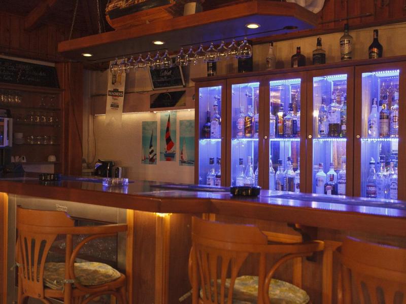 Perdikia Beach Hotel