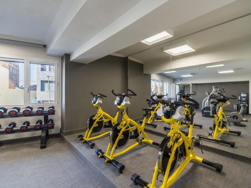 Salles Hotel Pere IV