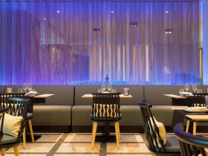 Salles Hotel Pere IV