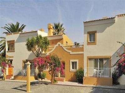 Pestana Palm Gardens