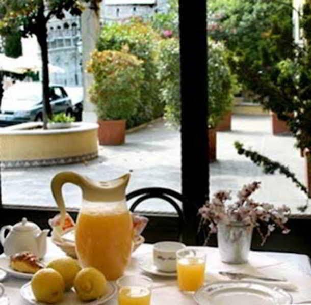 B&B Ariston Pisa Tower