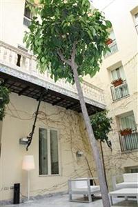 Petit Palace Santa Cruz