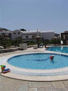 Petros Place Hotel