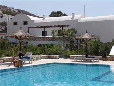 Petros Place Hotel