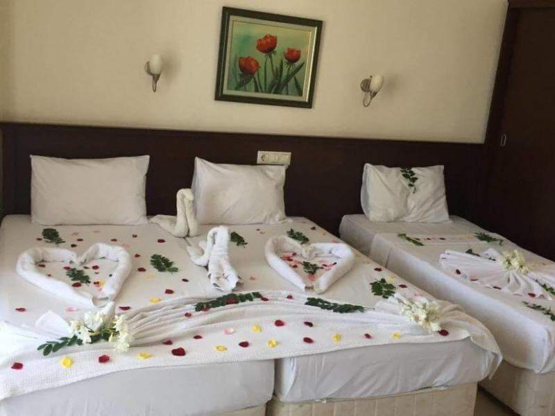 Club Park Marina Hotel