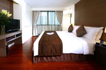Parkroyal Suites Bangkok