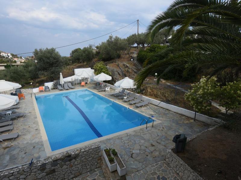 Phaistos Hotel 