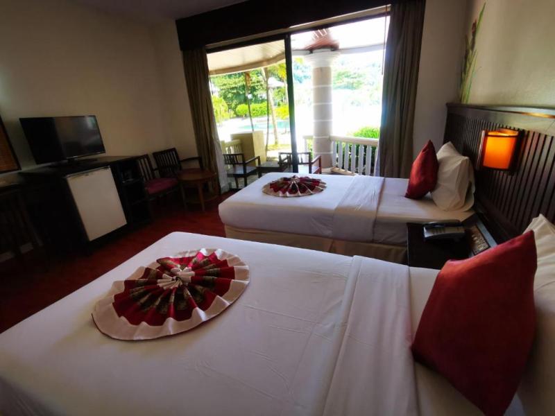 Phi Phi Island Cabana 