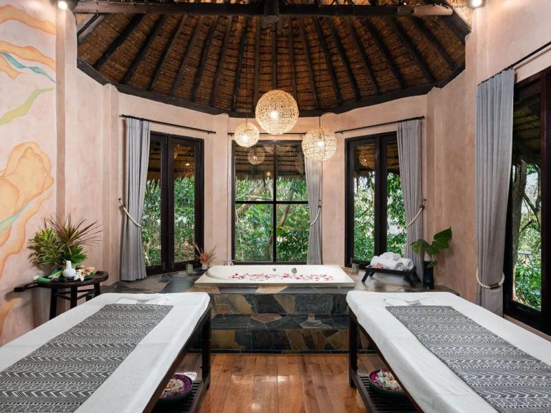 SAii Phi Phi Island Village 