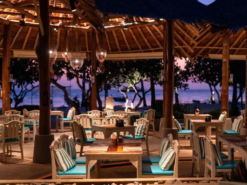 SAii Phi Phi Island Village 