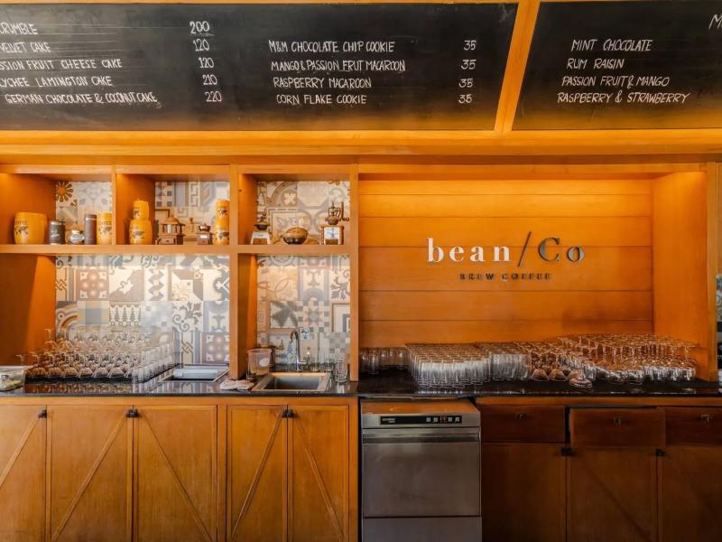 SAii Phi Phi Island Village 