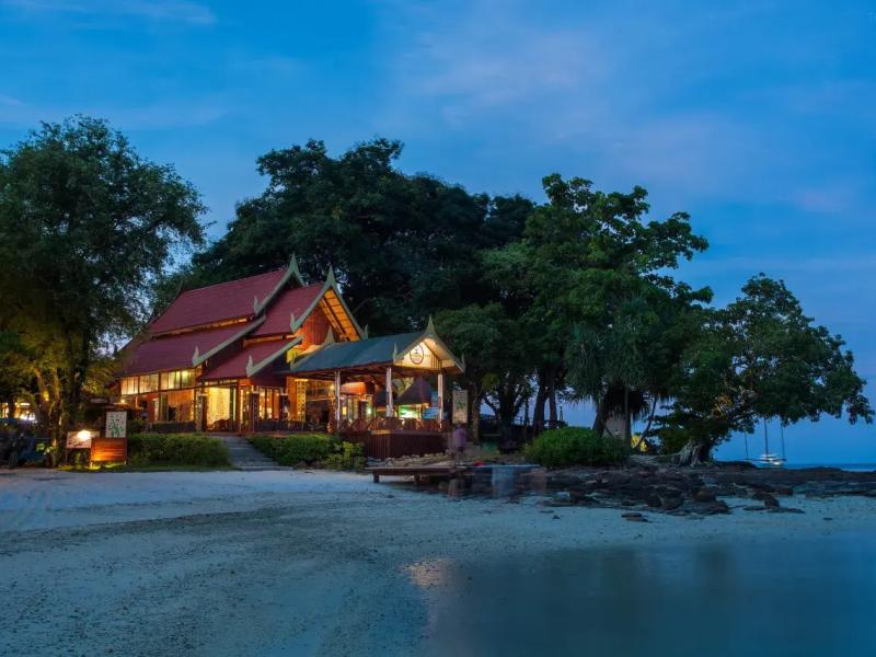 Phi Phi Natural Resort