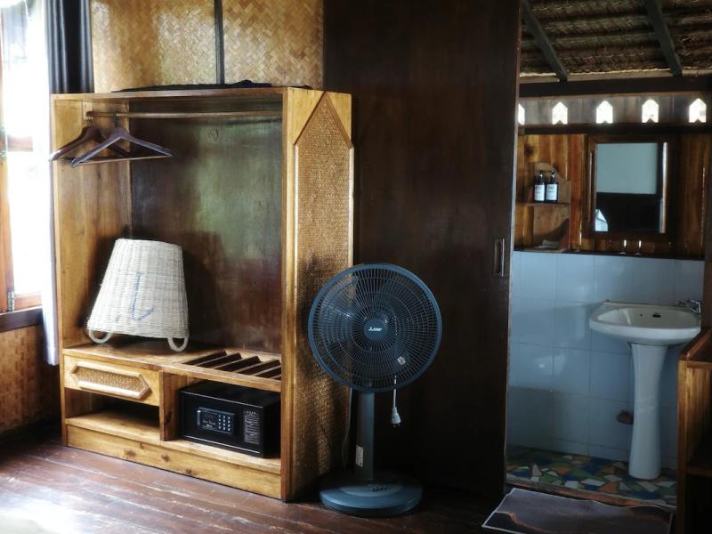 Phi Phi Relax Beach Resort