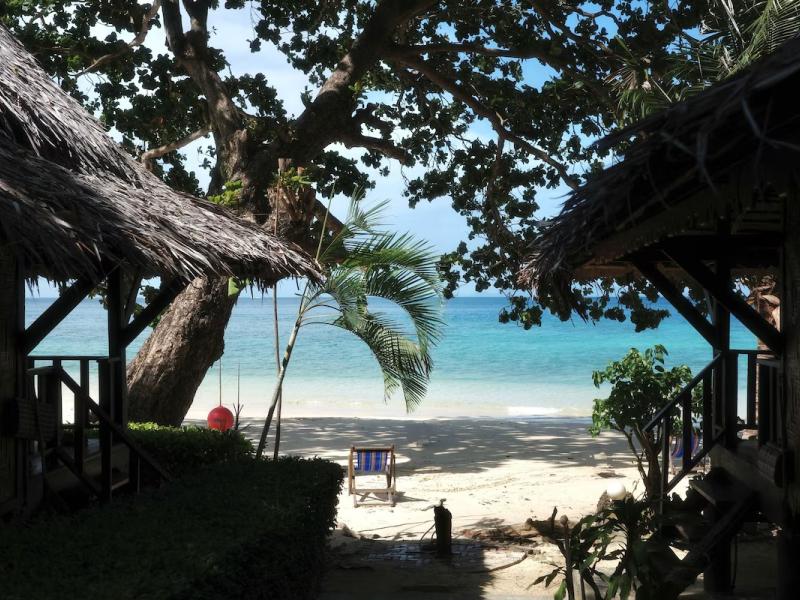 Phi Phi Relax Beach Resort