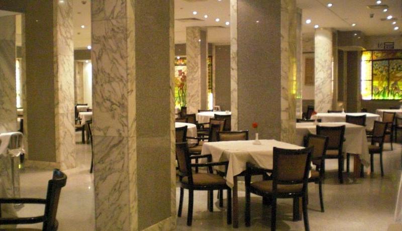 Philippe Luxor Hotel