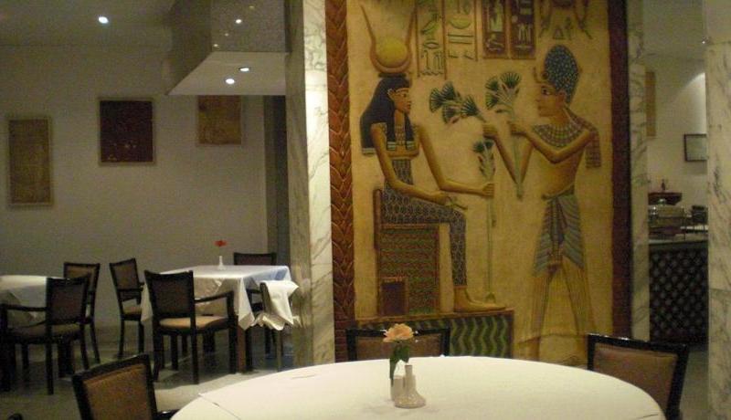 Philippe Luxor Hotel