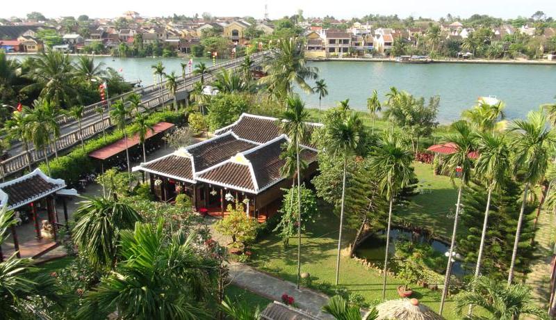 Pho Hoi Riverside Resort