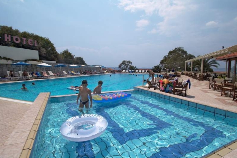 Aristoteles Holiday Resort & Spa
