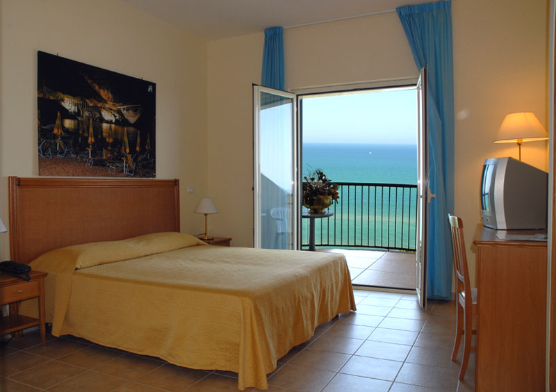 Pietrenere Hotel