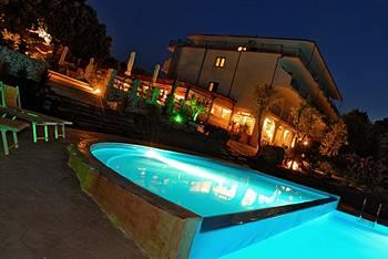 Pietrenere Hotel