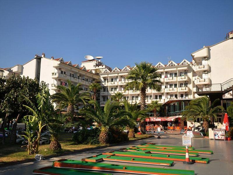 Pineta Club Hotel