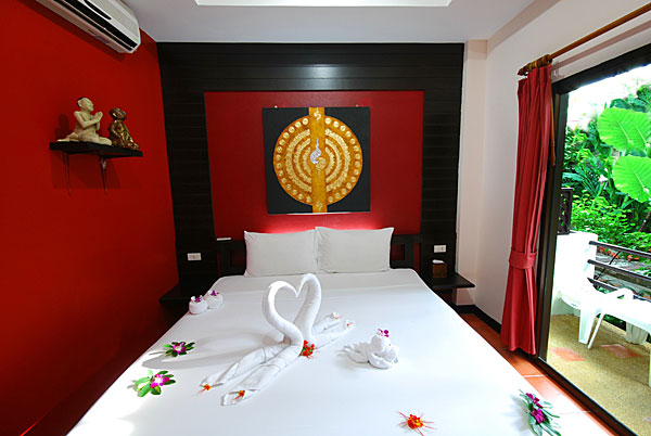 Ark Bar Beach Resort