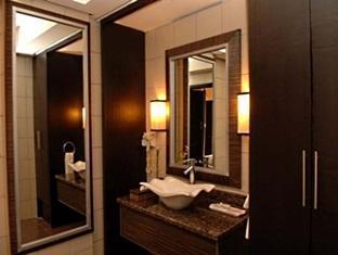Planta Centro Bacolod Hotel & Residences