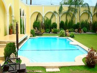 Planta Centro Bacolod Hotel & Residences