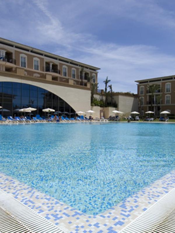 Grupotel Playa de Palma Suites & Spa