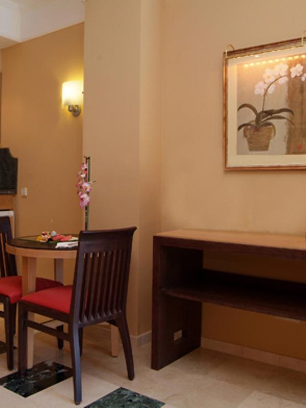 Grupotel Playa de Palma Suites & Spa