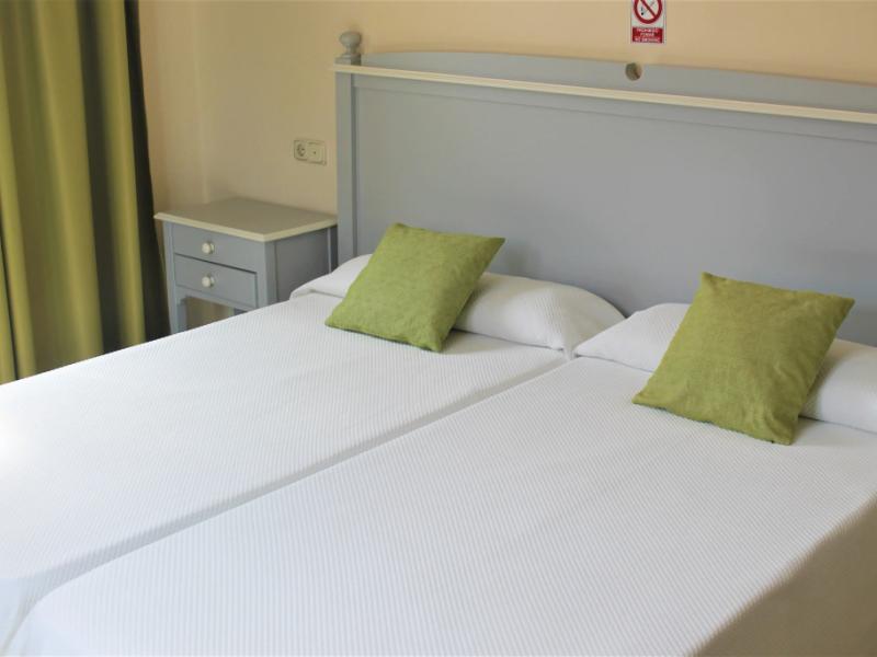 Hotel Playa Sol