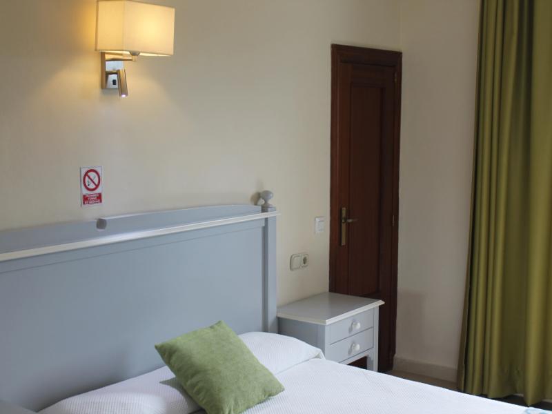 Hotel Playa Sol