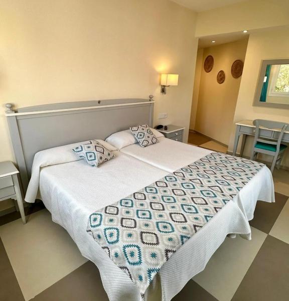 Hotel Playa Sol