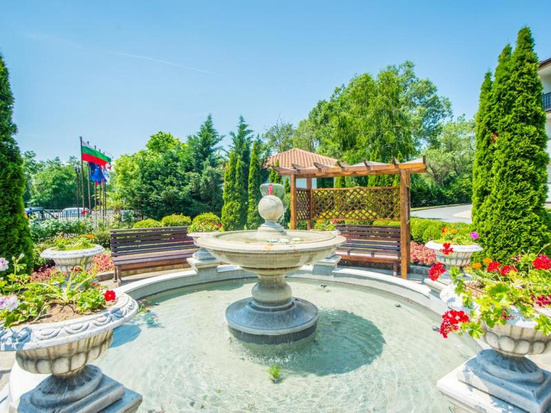 Arkutino Family Resort