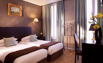 Hotel Plaza Elysees