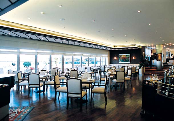 Renaissance Polat Istanbul Hotel