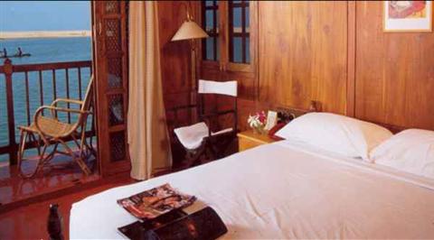 Poovar Island Resort