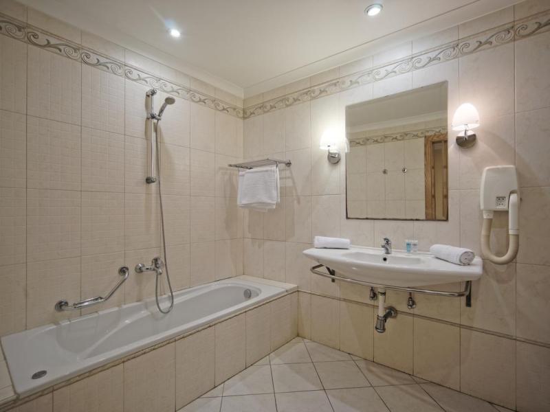 Porto Azzurro Aparthotel