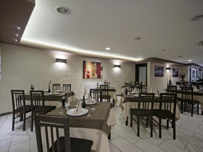 Porto Azzurro Aparthotel