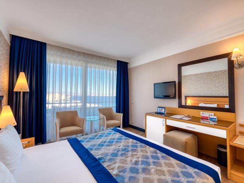 Porto Bello Hotel Resort & Spa