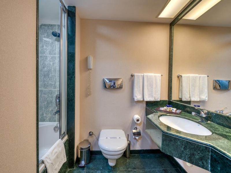 Porto Bello Hotel Resort & Spa