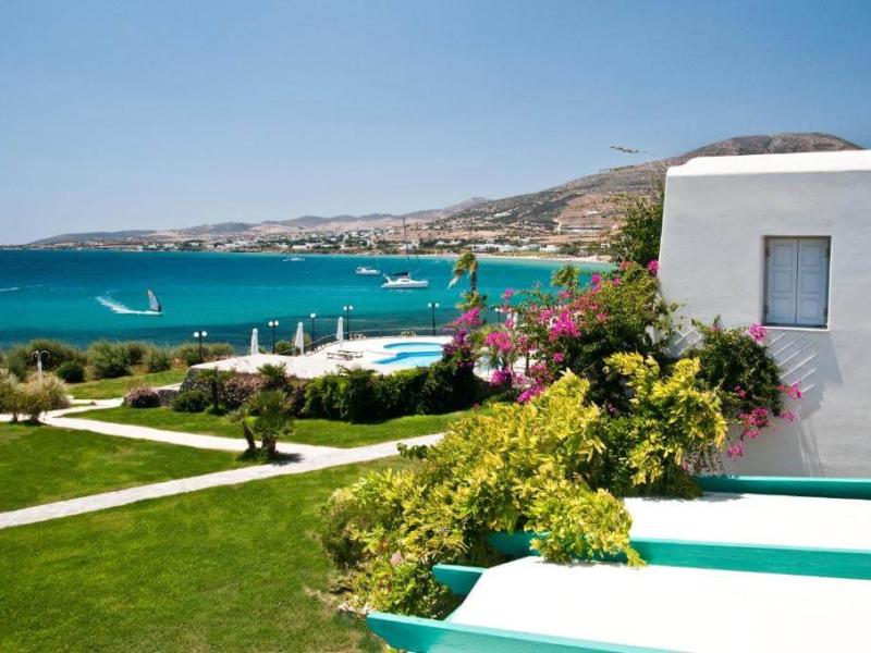 Poseidon of Paros Hotel & Spa