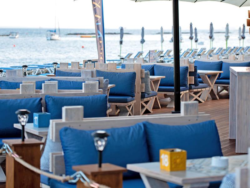 Poseidonia Beach Hotel