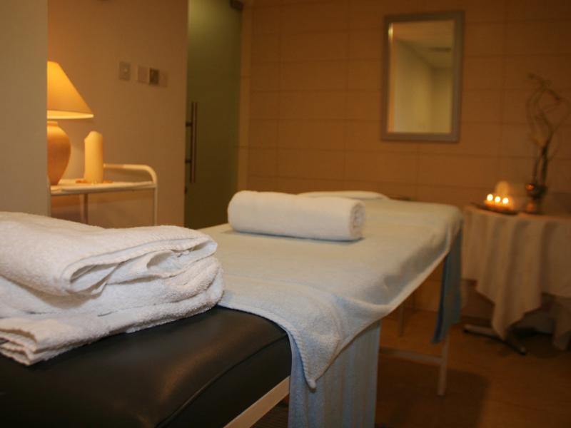 Poseidonia Beach Hotel