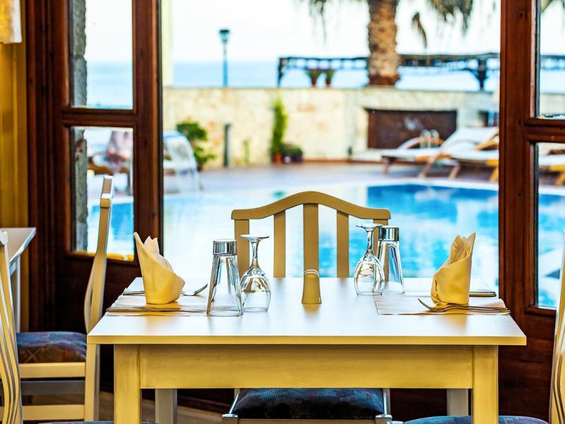 Xenios Possidi Paradise Hotel