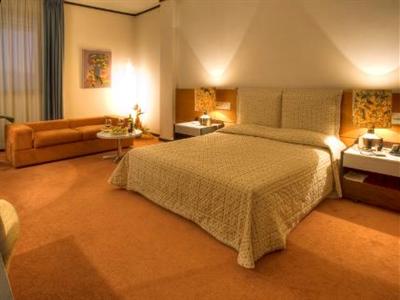 President - Vestas Hotels & Resorts