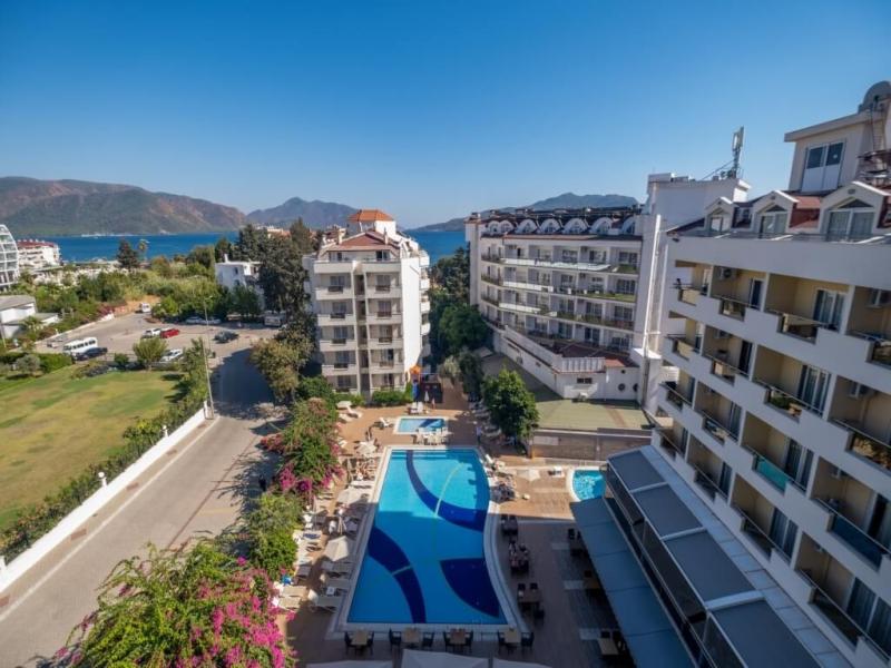 Prestige Garden Hotel 